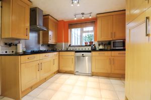 Photo 19- click for photo gallery